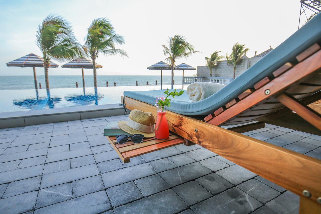 Serenity By The Sea Resort